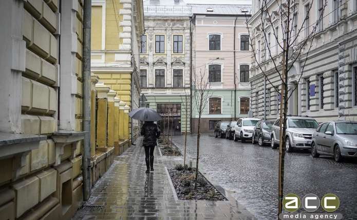 Зима наближається: мокрий сніг зранку та до 6 градусів тепла