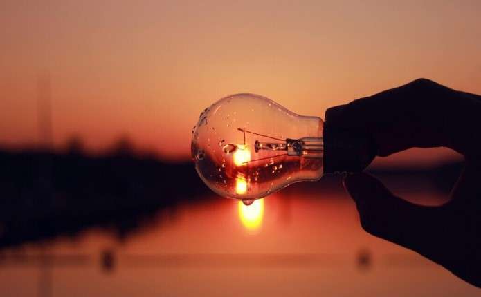 Буковина повернулася до погодинних графіків відключення світла