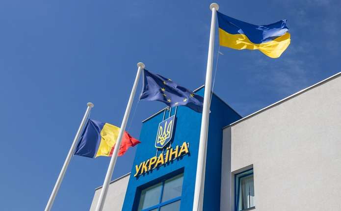 На кордоні з Румунією розпочинає роботу система EES: як працюватимуть КПП Буковини