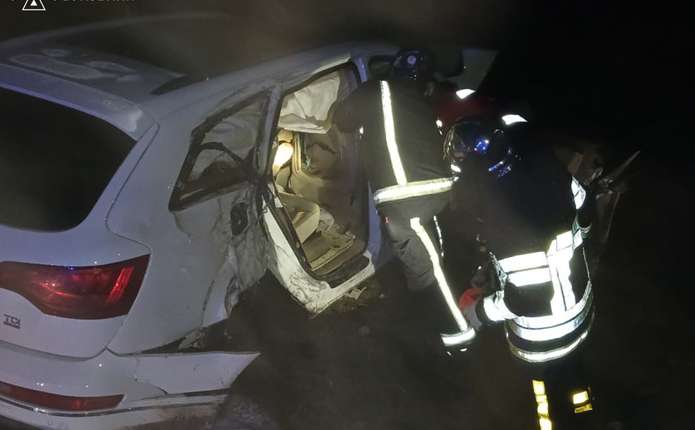 Сталася нічна смертельна ДТП неподалік Чернівців