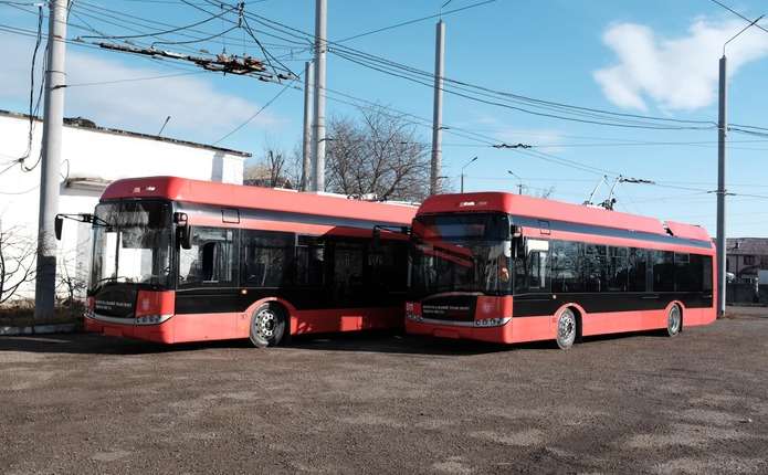 У Чернівцях два тижні громадський транспорт курсуватиме за зміненим графіком