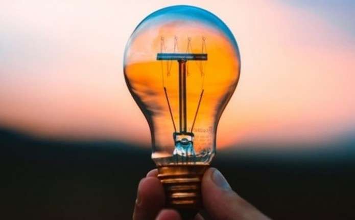 До Дня заощадження електроенергії Україна підійшла найґрунтовніше: що ще відзначають 10 січня