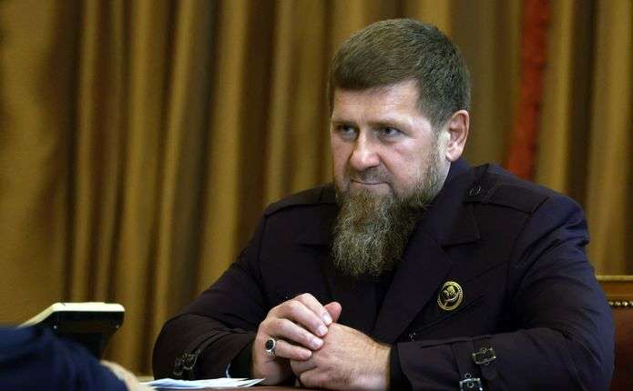 Кадиров перебуває у лікарні: Кремль вже шукає йому заміну