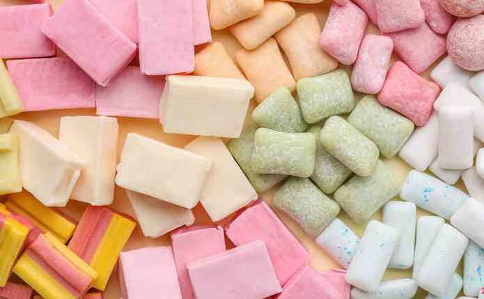 Виявилося, що жувальна гумка корисна: вчені довели, як це працює