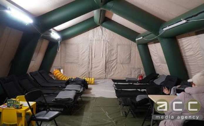 У Чернівцях цілодобово почали діяти 43 Пункти Незламності: тут тепло, є інтернет, гарячий чай та можливість підзарядки