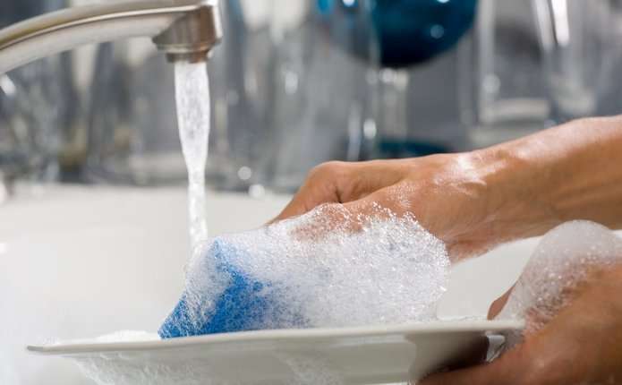 6 речей, з якими рідина для миття посуду справляється ідеально
