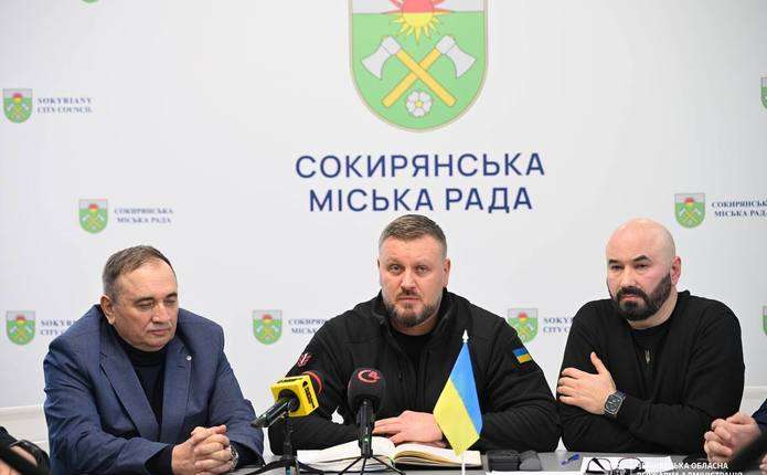 Озвучив 7 акцентних пунктів - Руслан Осипенко зустрівся з головами громад Дністровського району