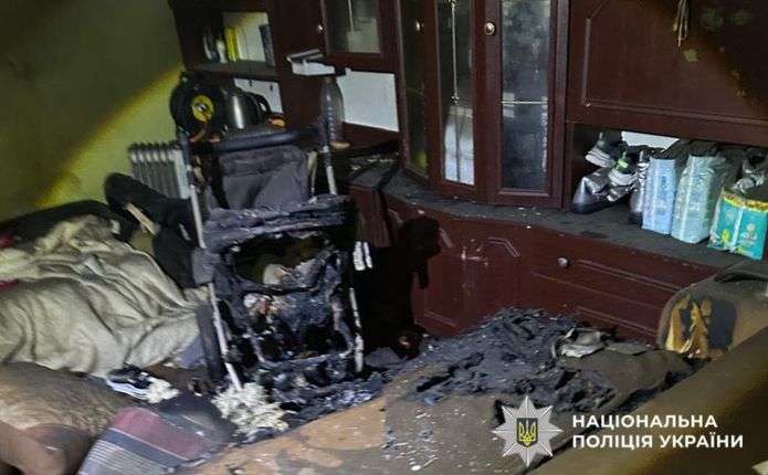 Були без нагляду цілий день: на Львівщині троє маленьких дітей загинули під час пожежі