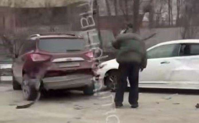 У Чернівцях ДТП за участі 4 авто