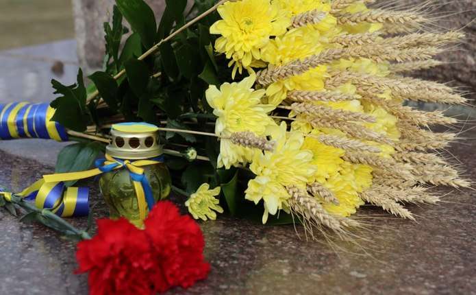 На одній зі шкіл Чернівецької громади з'явиться відразу чотири меморіальні дошки полеглим захисникам