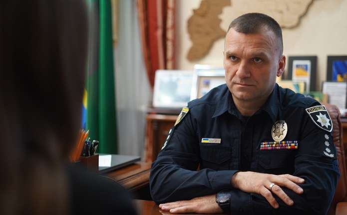 Журналісти дізналися, що в декларації головного поліціянта Чернівецької області