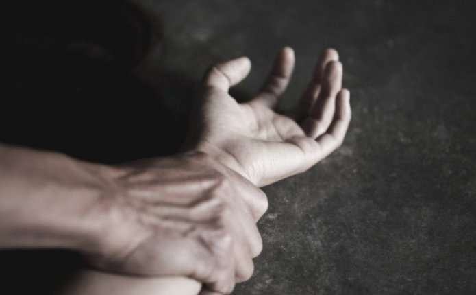 Із Польщі екстрадували чоловіка, підозрюваного у вбивстві жінки та зґвалтуванні дитини в Херсоні