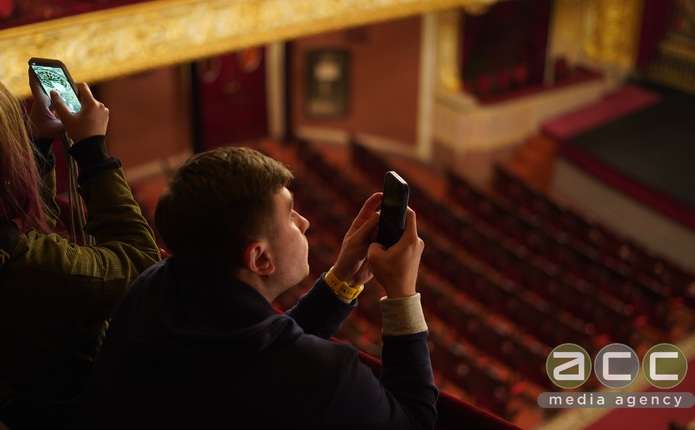 У Чернівцях провели театралізовану екскурсію до 120-річчя драмтеатру (ФОТО)