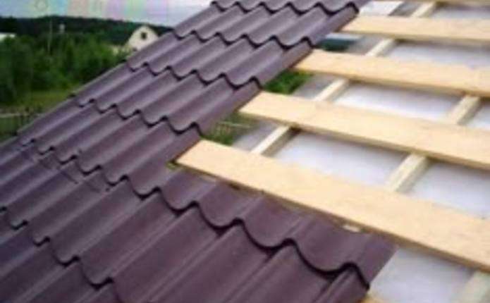 Прокуратура поскаржилася суду на підрядника, який не відремонтував дах пам'ятки архітектури у Чернівцях