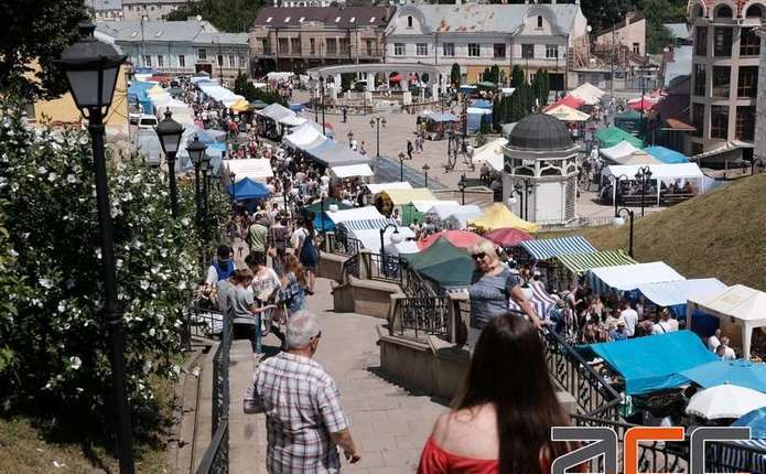 «Петрівський ярмарок» повертається: заступник міського голови Чернівців розповів про попереднє бачення заходу