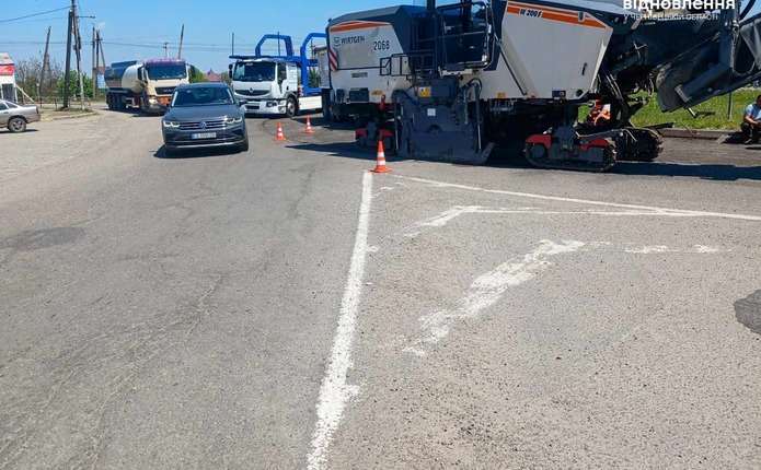 Неподалік Чернівців ремонтують важливе транспортне кільце