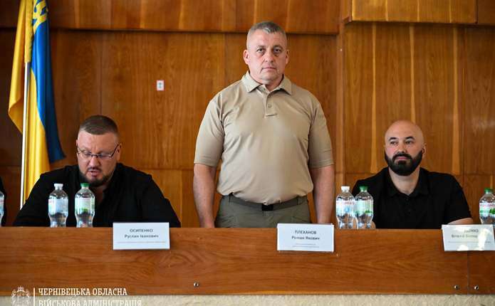 У Кельменцях офіційно представили нового начальника Дністровської РВА