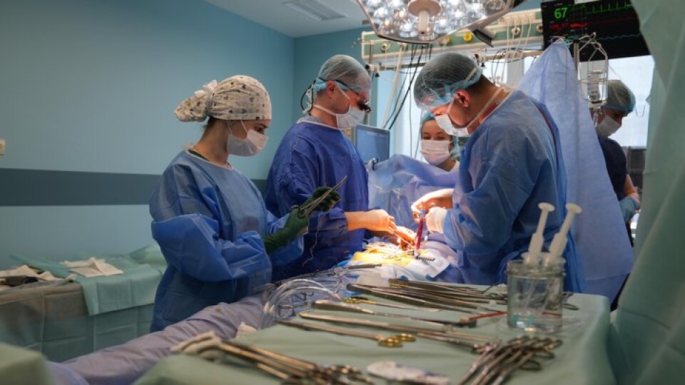 Львівські медики провели надскладну операцію на серці 48-річному волинянину