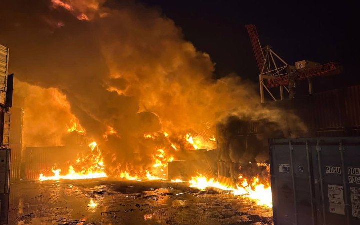 Росія атакувала цивільну інфраструктуру Одещини, є загиблі та поранені