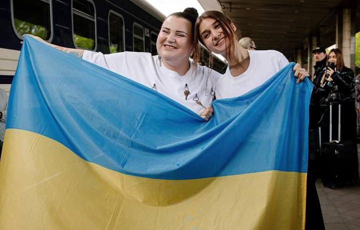 Представительницы Украины на Евровидении будут собирать средства для восстановления школы на Днепропетровщине