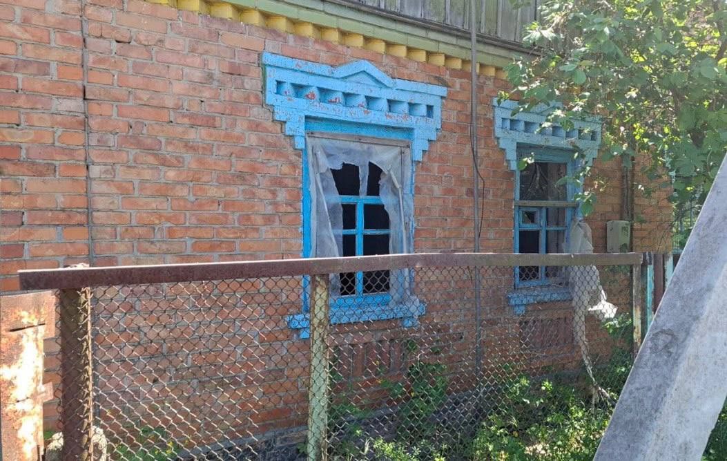 Повреждены многоэтажки, учебные заведения и ЛЭП: в течение дня оккупанты 7 раз атаковали Днепропетровщину