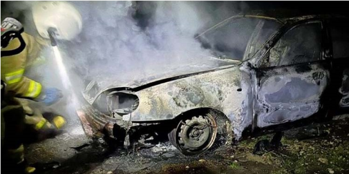 На Тернопільщині чоловік живцем згорів у своєму «ланосі» (фото)
