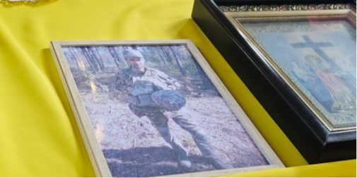 Навіки 33: на Волині попрощалися з полеглим бійцем Володимиром Семенакою (фото)