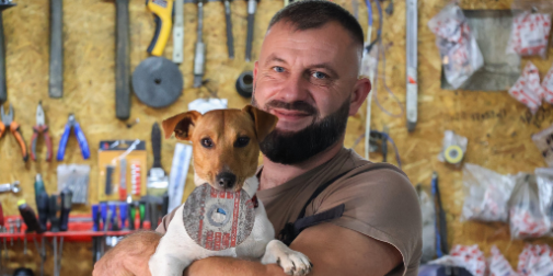 «Лихач» із Волині та його хвостатий побратим Арчі проїхали 30 тисяч км війною (фото)