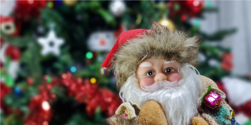 Листи, які чекають на диво: лучанам пропонують стати помічниками Миколая