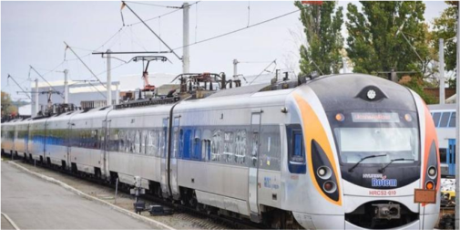 Надзвичайна ситуація: міжнародні потяги «Укрзалізниці» масово замінували (відео)