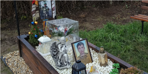 У Луцькому районі в матері загиблого на війні Героя «вкрали пам'ять» про сина (фото)