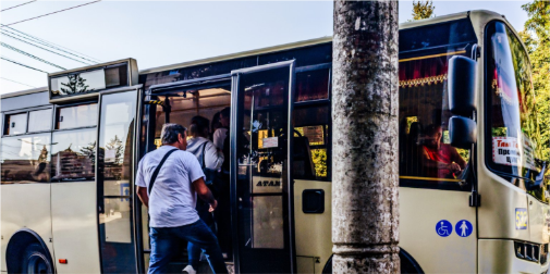 Що трапиться, якщо лучани вчасно не оновлять пільгові електронні квитки на проїзд