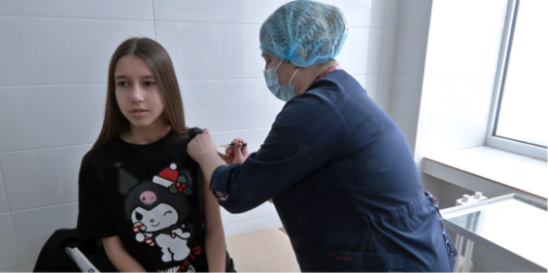 У календарі обов’язкових щеплень – вакцина проти ВПЛ: як у Луцьку захищають дівчат від онкоризиків