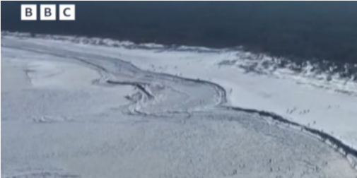 Через сильні морози замерзло Балтійське море (відео)