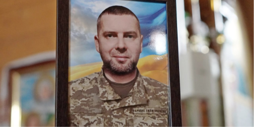 У Володимирі попрощалися із загиблим на війні захисником Анатолієм Крагликом (фото)