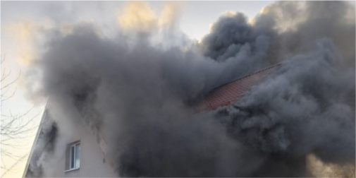 Величезний стовп диму було видно здалеку: у Луцькому районі – пожежа (фото)