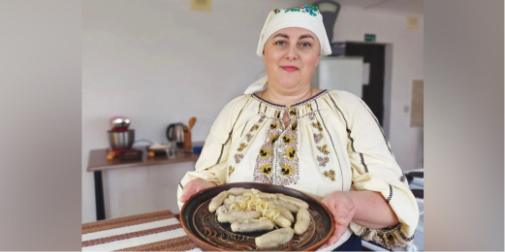 Пісна страва, що насичувала на цілий день: на Волині показали, як готують бобівники (фото, відео)
