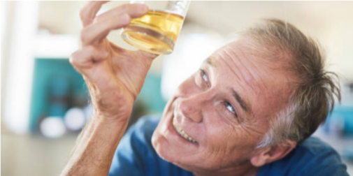 Ніяких «лікувальних доз»: волинська лікарка розповіла, як рятують пацієнтів із «білою гарячкою» (відео)