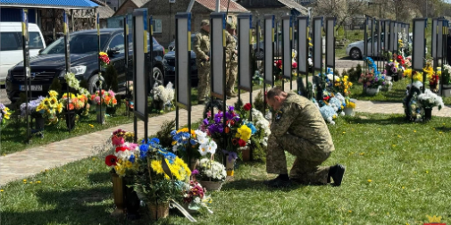 У Затурцівській громаді встановили сім нових стел загиблим Героям (фото)
