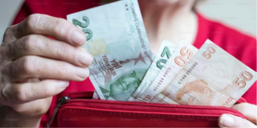 Українці зможуть вийти на пенсію лише за однієї умови: що потрібно знати