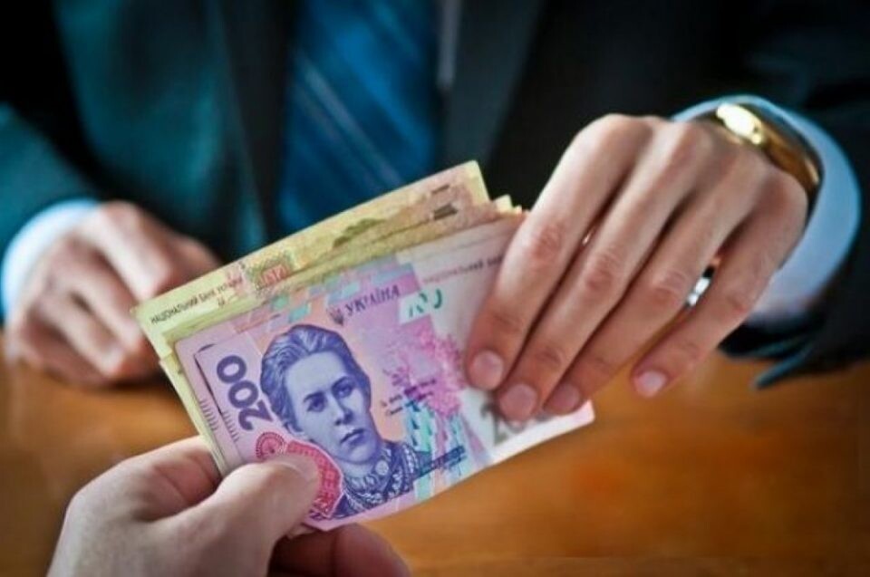 Ексголова сільради на Хмельниччині уникнув реального покарання у справі про хабар