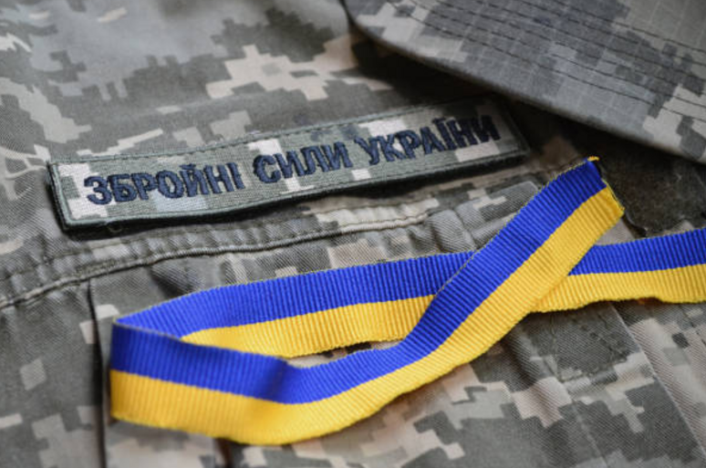 На Хмельниччині донька загиблого військового довела батьківство через суд: апеляцію Міноборони відхилили