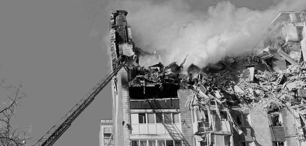 Чорний день у Тернополі: російська ракета забрала життя 25 людей, з них троє – діти