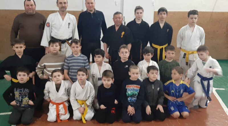 У громаді Болгарського району відкрили секцію по карате