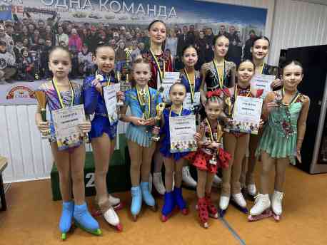 Сумські фігуристки здобули медалі на всеукраїнських змаганнях у Кременчуці