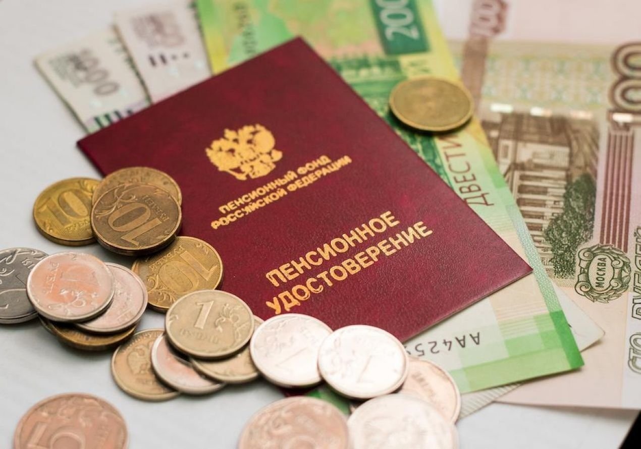 С 1 апреля в Крыму повысят социальные пенсии