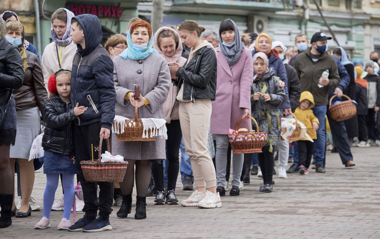 У Київській ОВА розповіли, чи скасовуватимуть комендантську годину на Великдень