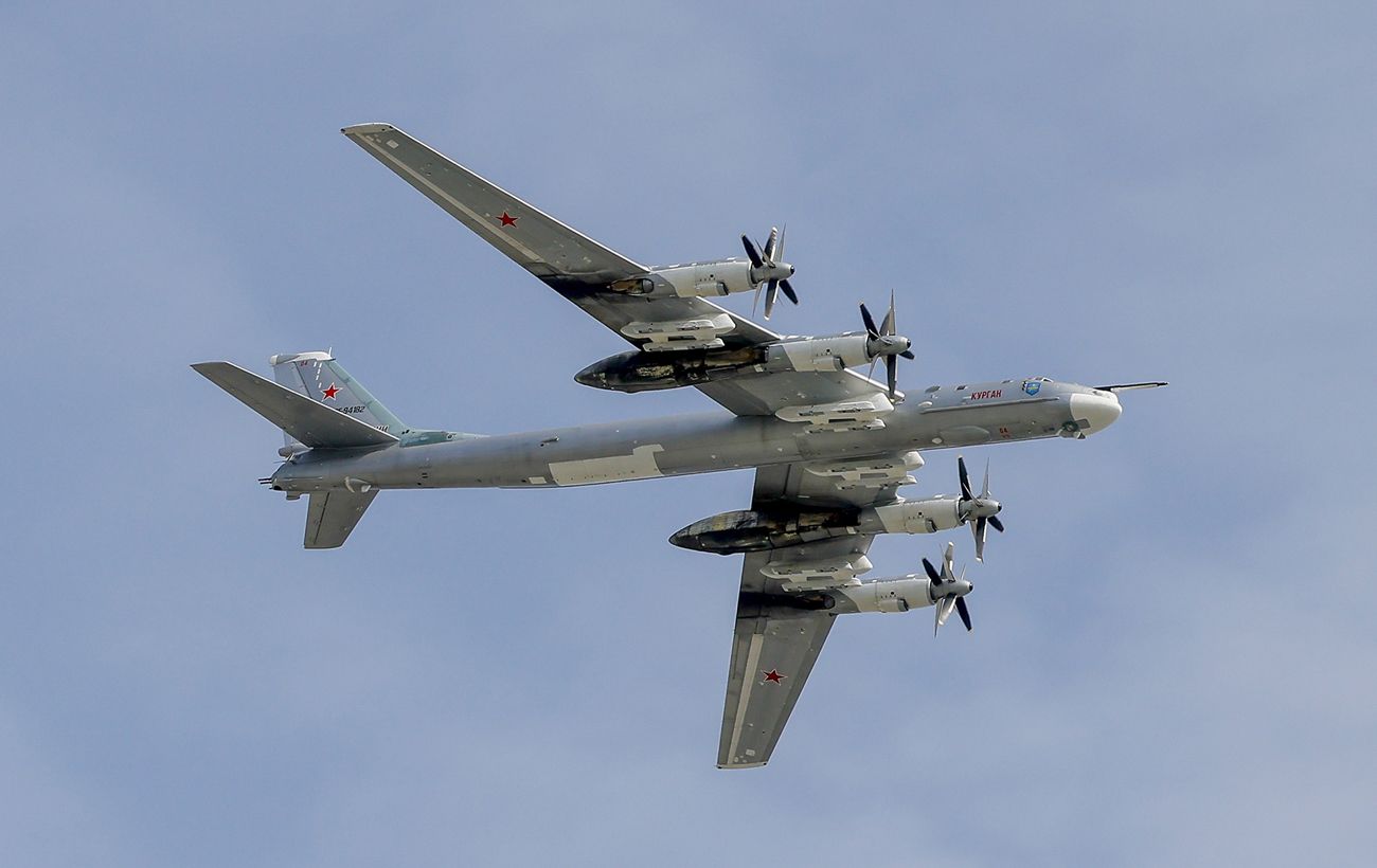 Росіяни підняли у повітря стратегічні бомбардувальники Ту-95: коли будуть пуски ракет