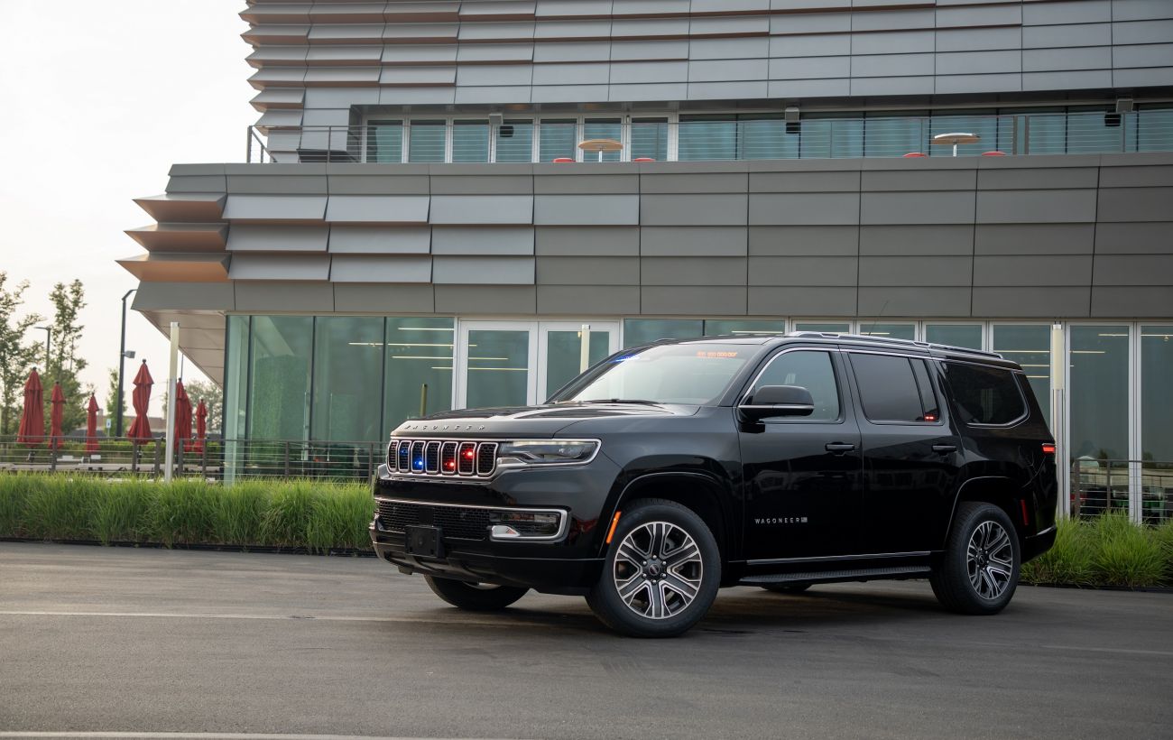 З власним принтером та інтернетом: Jeep Wagoneer отримав спецверсію (фото)