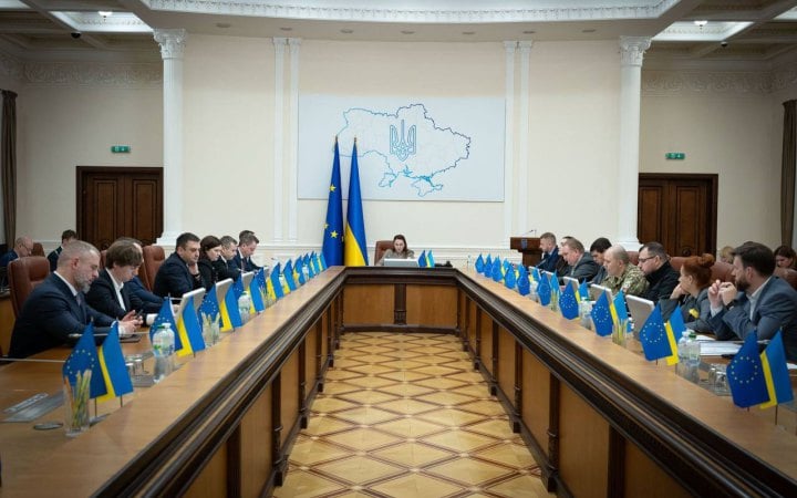 Свириденко: Уряд працює над погашенням боргів на ринку електроенергії